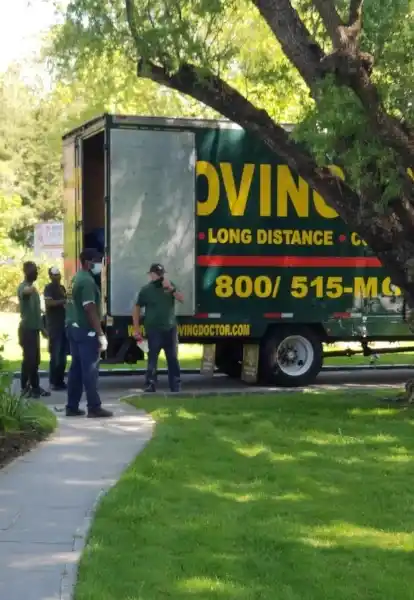 movers nassau county